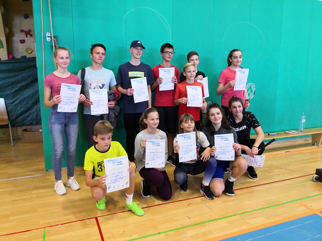 Naši učenci zelo uspešni na občinskem tekmovanju v badmintonu